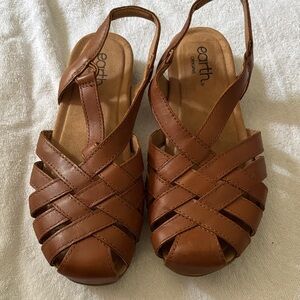 Earth Origins Women's Tan Strappy Sandals